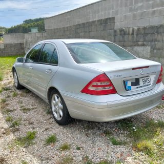 Mercedes-Benz Clase C 240 manual