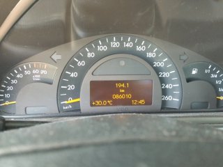 Mercedes-Benz Clase C 240 manual