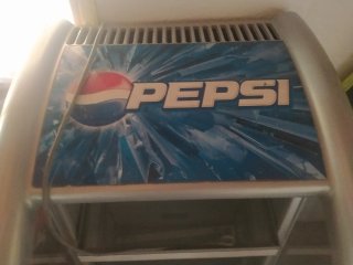 Nevera expositora Pepsi