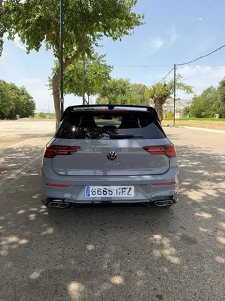 Volkswagen Golf 2021