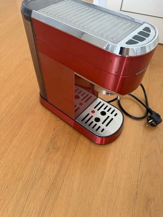 Cafetera Klarstein Roja