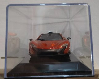 1:43 McLaren P1 2014 + Fascicolo Supercars GT