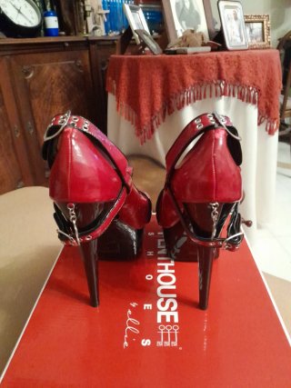 Sapatos de Salto Alto PENTHOUSE Bridget Vermelhos