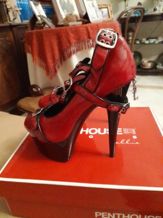 Sapatos de Salto Alto PENTHOUSE Bridget Vermelhos