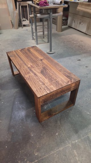 Set tavolo e panca in legno riciclato color rovere