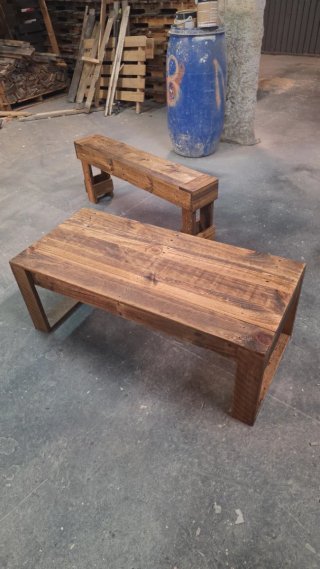 Set tavolo e panca in legno riciclato color rovere