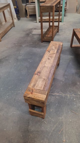 Set tavolo e panca in legno riciclato color rovere