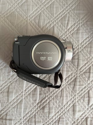 Cámara Sony Handycam DCR-DVD405E PAL