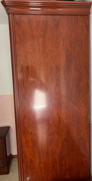 Armario de madera 3 puertas