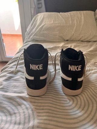 Nike SB Blazer Mid Zapatillas Negras