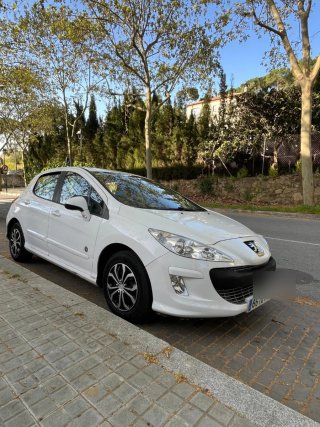 PEUGEOT 308 Allure 1.6 eHDI 112CV