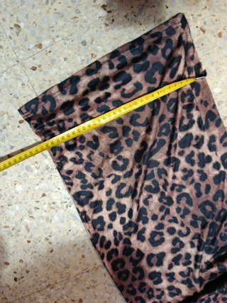 Conjunto leopardo pantalón y top