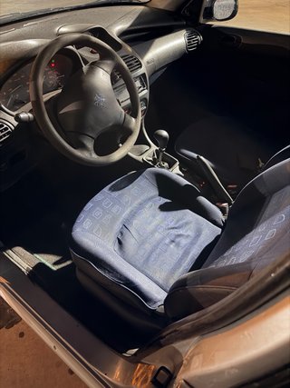 Peugeot 206 2002