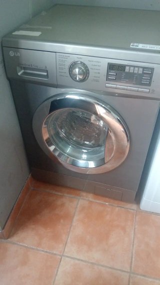 Lavadora Secadora LG Direct Drive