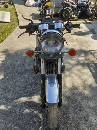 Kawasaki  zephir 550 para piezas sin documentacion
