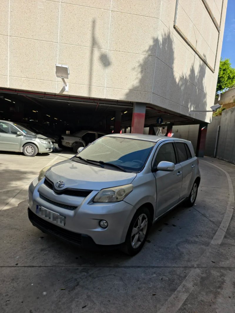 Toyota Urban Cruiser 2010 - foto 1