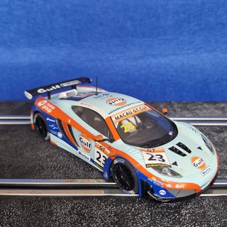 Scalextric C3715 McLaren GT3 Gulf 23