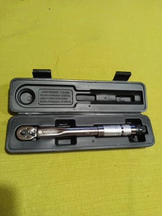 Llave dinamométrica de trinquete