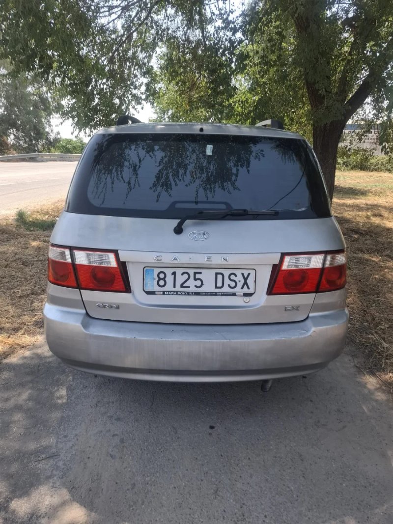 KIA Carens 2005 - foto 1