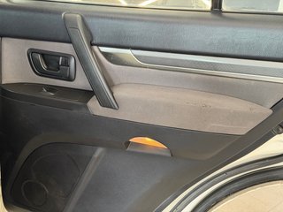 Mitsubishi Montero 2011