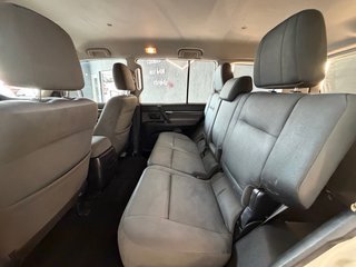 Mitsubishi Montero 2011