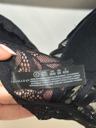 Bralette de encaje negro - Primark - Talla S