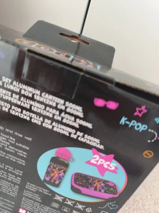 Conjunto K-Pop: Lancheira, Garrafa e Lunchbox de