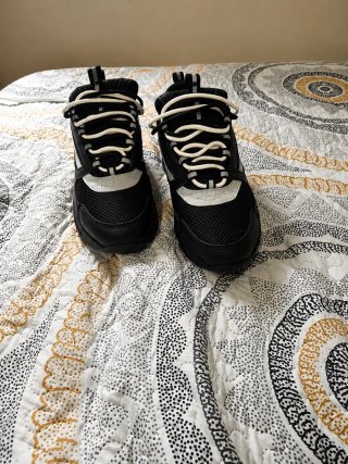 Dior B22 Sneakers Negras y Blancas