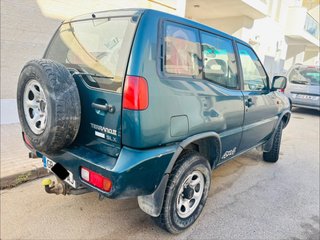 Nissan Terrano II