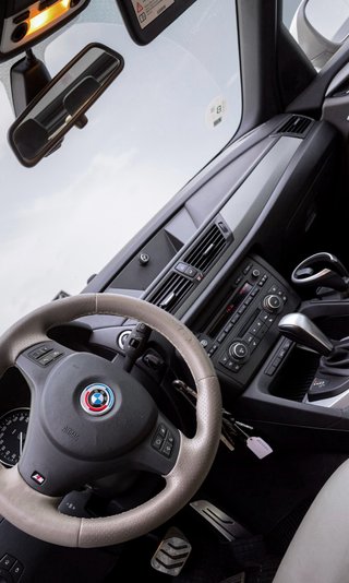 BMW X1 2012