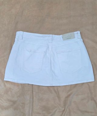 Falda pantalón Stradivarius blanca D62