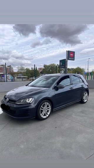 Volkswagen Golf 2014