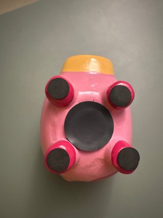 Salvadanaio a forma di mucca rosa