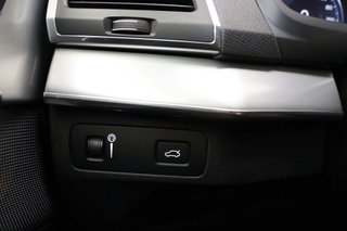 Volvo XC90 2.0 D5 MOMENTUM 4WD AUTO 5P 7 PLAZAS