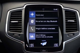 Volvo XC90 2.0 D5 MOMENTUM 4WD AUTO 5P 7 PLAZAS