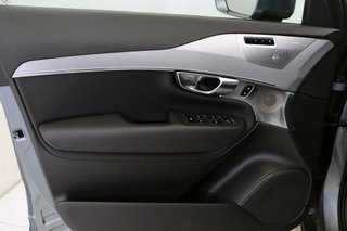 Volvo XC90 2.0 D5 MOMENTUM 4WD AUTO 5P 7 PLAZAS
