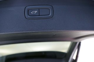 Volvo XC90 2.0 D5 MOMENTUM 4WD AUTO 5P 7 PLAZAS