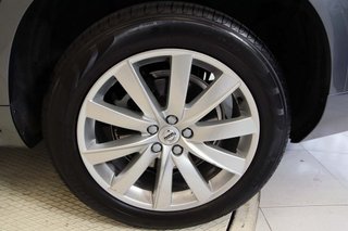 Volvo XC90 2.0 D5 MOMENTUM 4WD AUTO 5P 7 PLAZAS