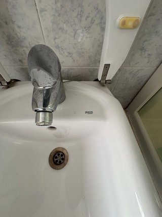 Mueble baño, lavabo, espejo, bidet y vater