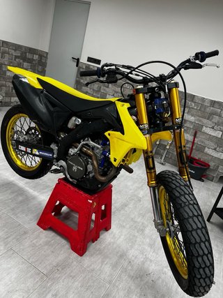 Suzuki 450