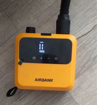 Bomba eléctrica AIRBANK para paddle surf