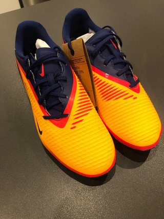 Botas Fútbol Nike Phantom 6 Low Academy Talla 39