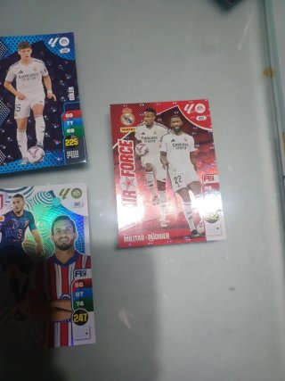 Lote 13 cromos Adrenalyn 2024-2025