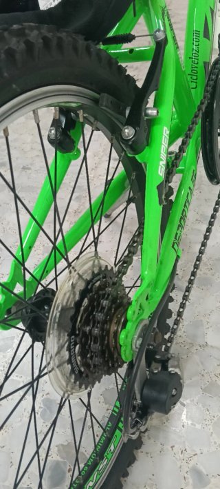 Bicicleta infantil verde D20 Sniper