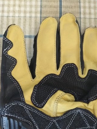 NUEVOS GUANTES CUERO CON METÁLICO,M,XL