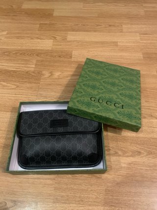 Riñonera Gucci Negra