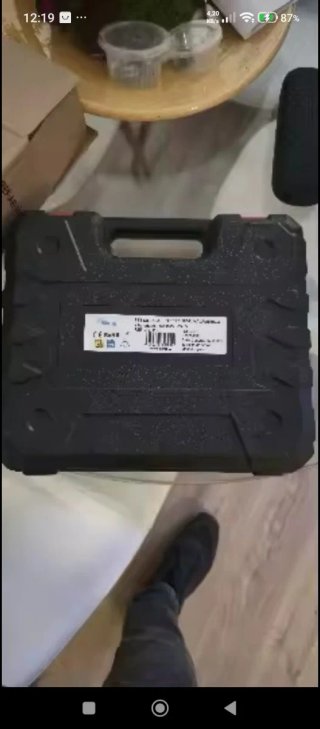 Taladro Atornillador con 2 Baterías