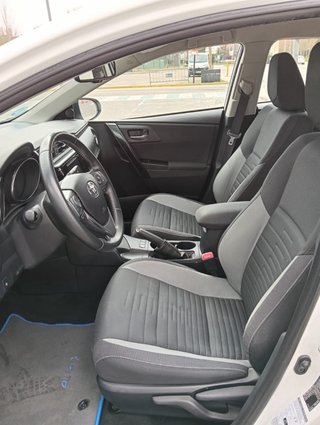 Toyota Auris 2016