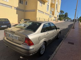 Ford Focus ghia 2004