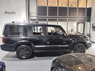 Jeep Commander 3.0 V6 CRD Limited